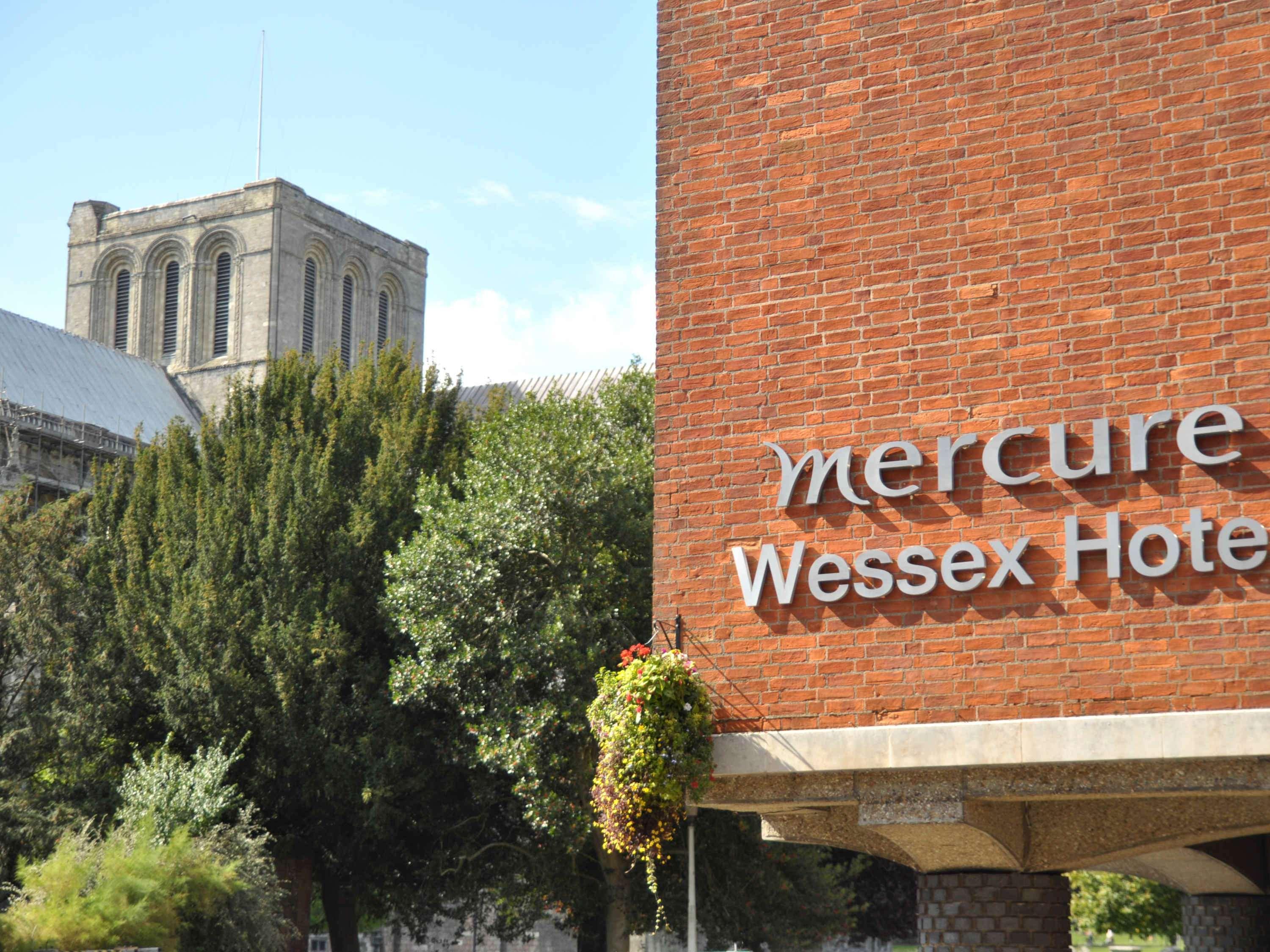 Mercure Winchester Wessex Hotel Exterior foto